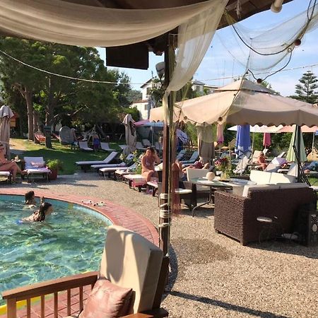 Oasis Apart otel İskados Dış mekan fotoğraf