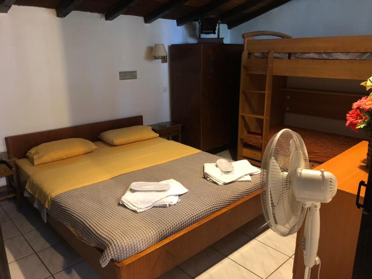 Oasis Apart otel İskados Dış mekan fotoğraf
